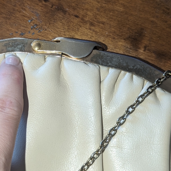 Vintage Unique Handbag! - Picture 6 of 12